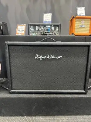 Hughes & Kettner TM212 Cab